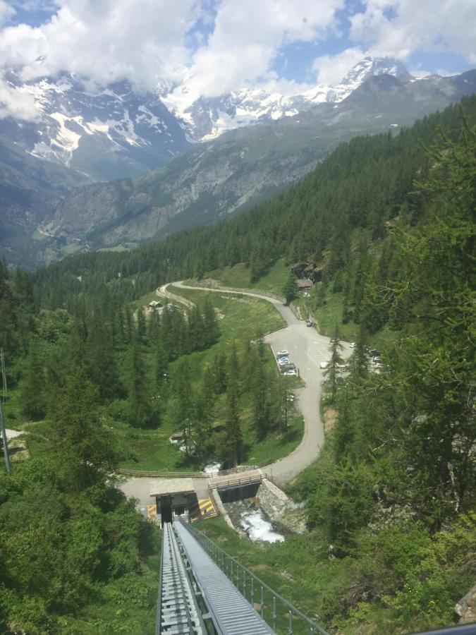 Chalet Gorret Cheneil Valtournenche Esterno foto