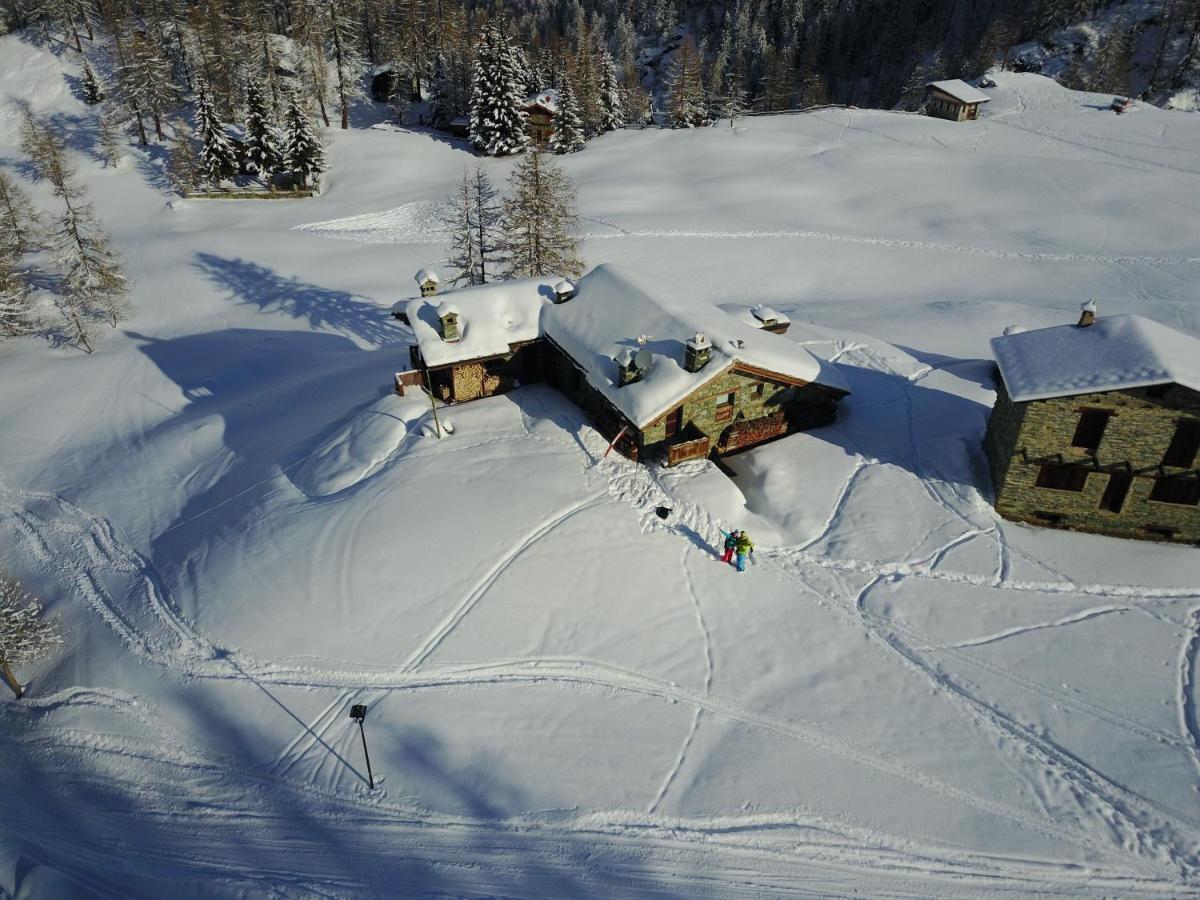 Chalet Gorret Cheneil Valtournenche Esterno foto